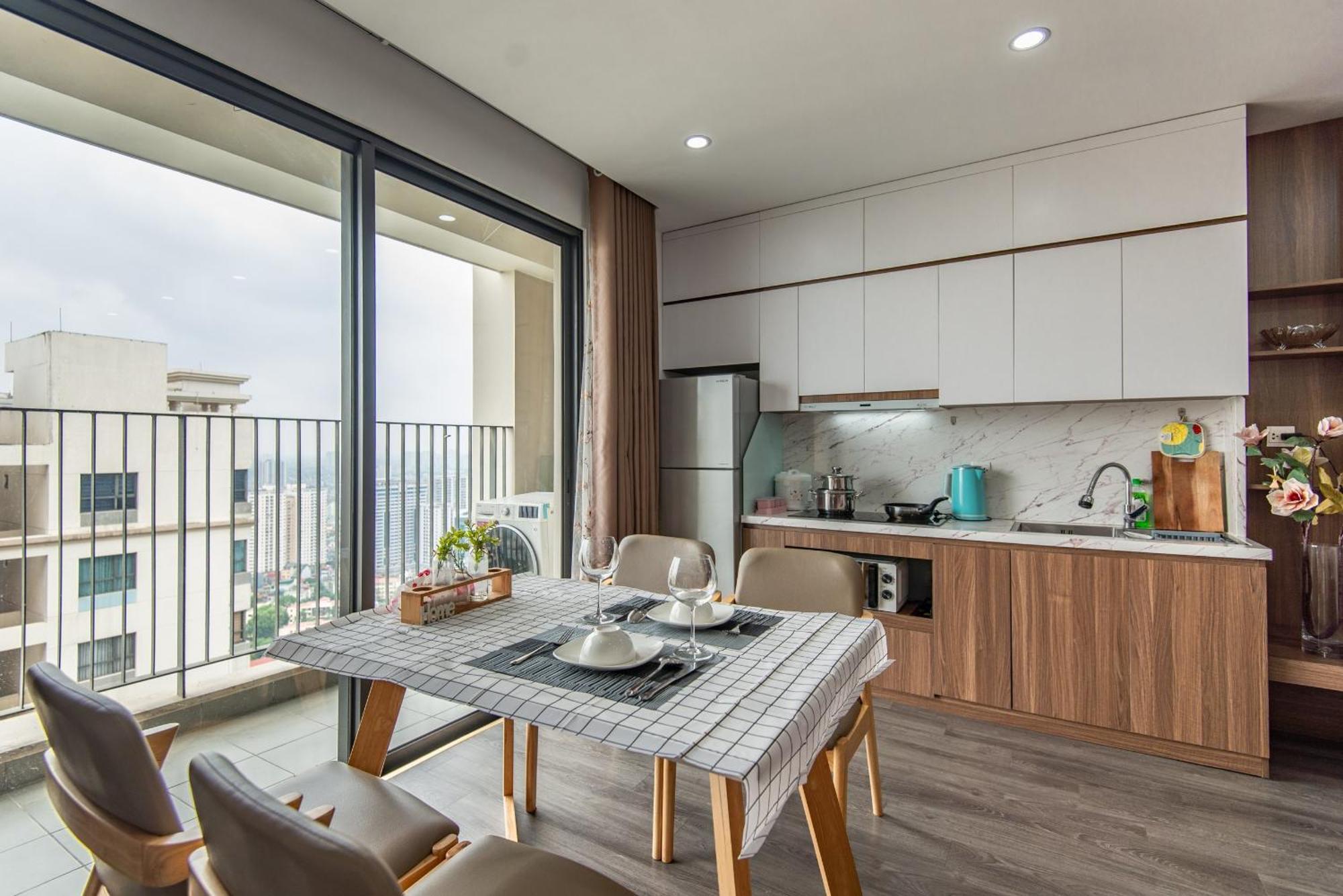 Lakeside High Floor Vinhomes D'capitale C2 Căn hộ Hà Nội