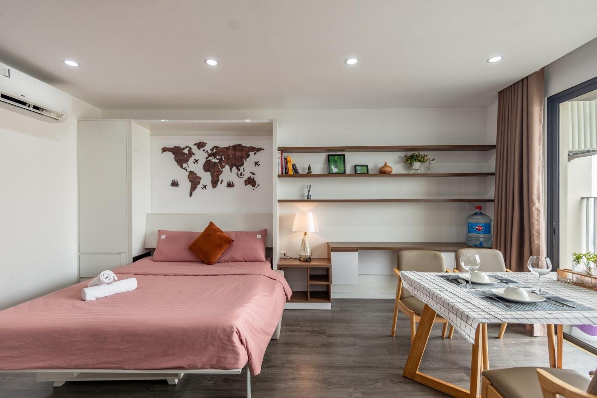 Lakeside High Floor Vinhomes D'capitale C2